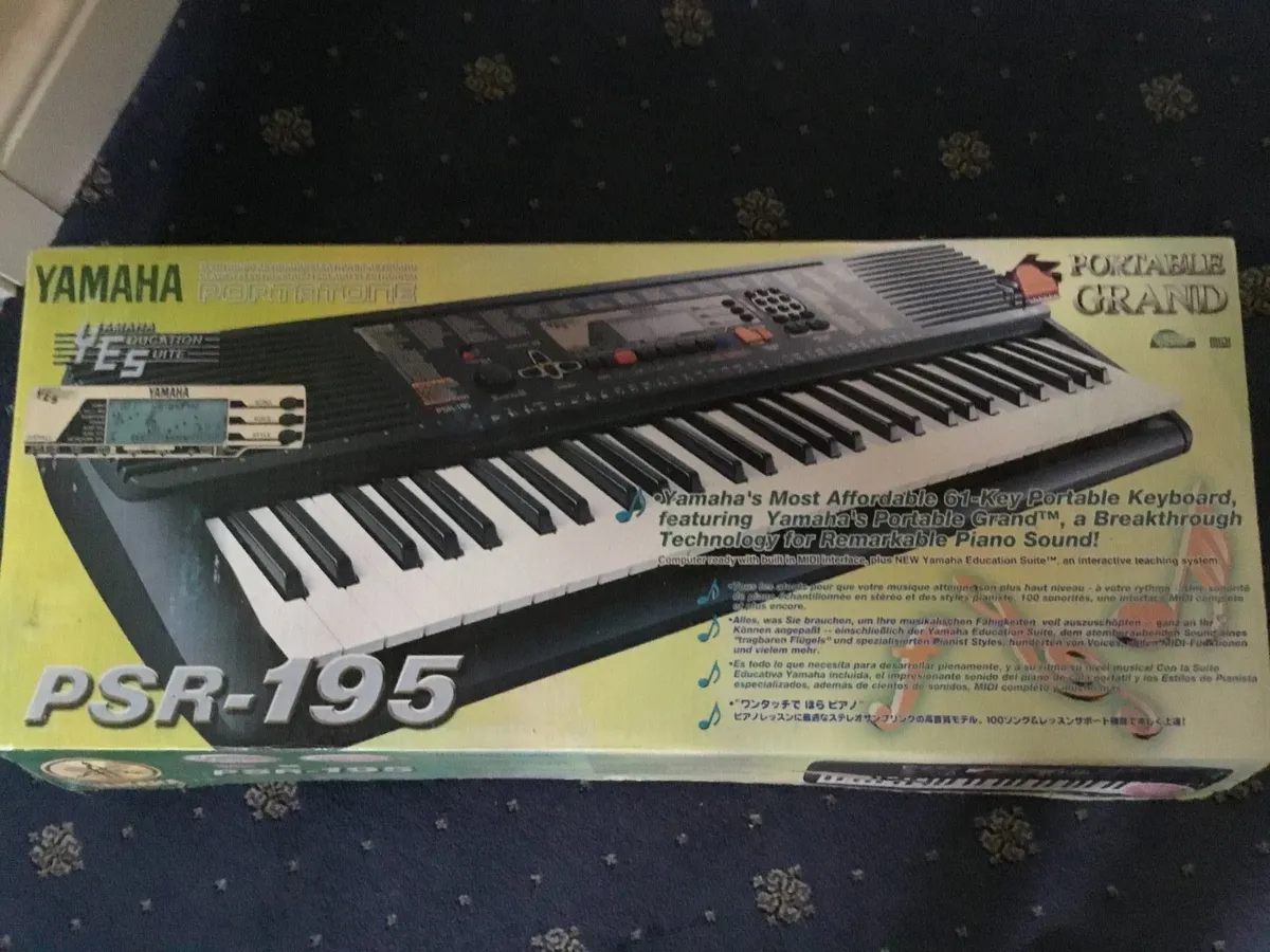Yamaha psr-195 electric keyboard - Image 1