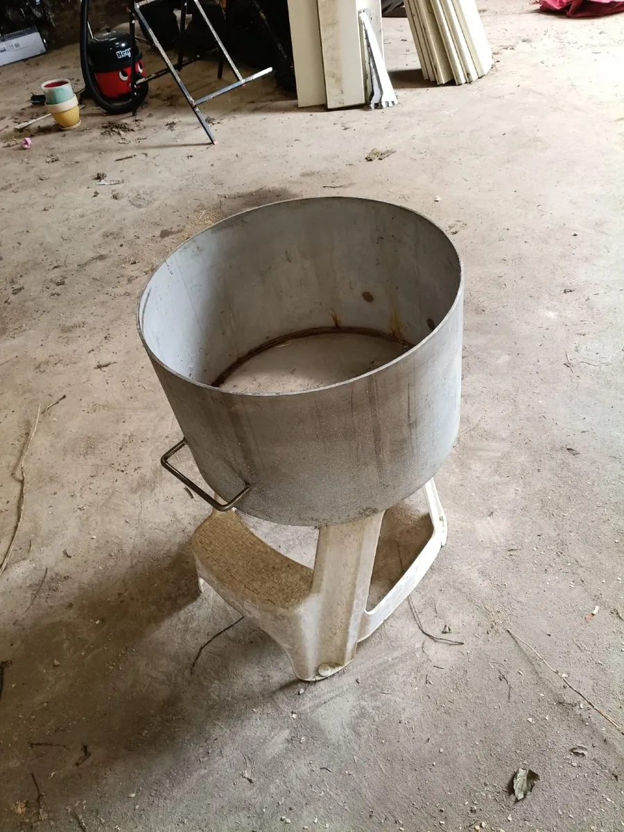 Cooking Pot - Image 4