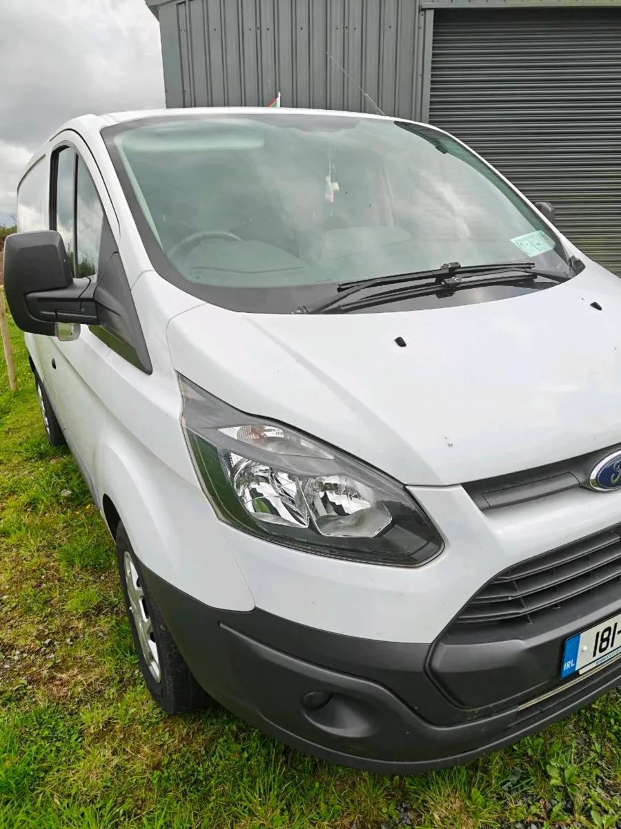 Ford Transit custom - Image 2
