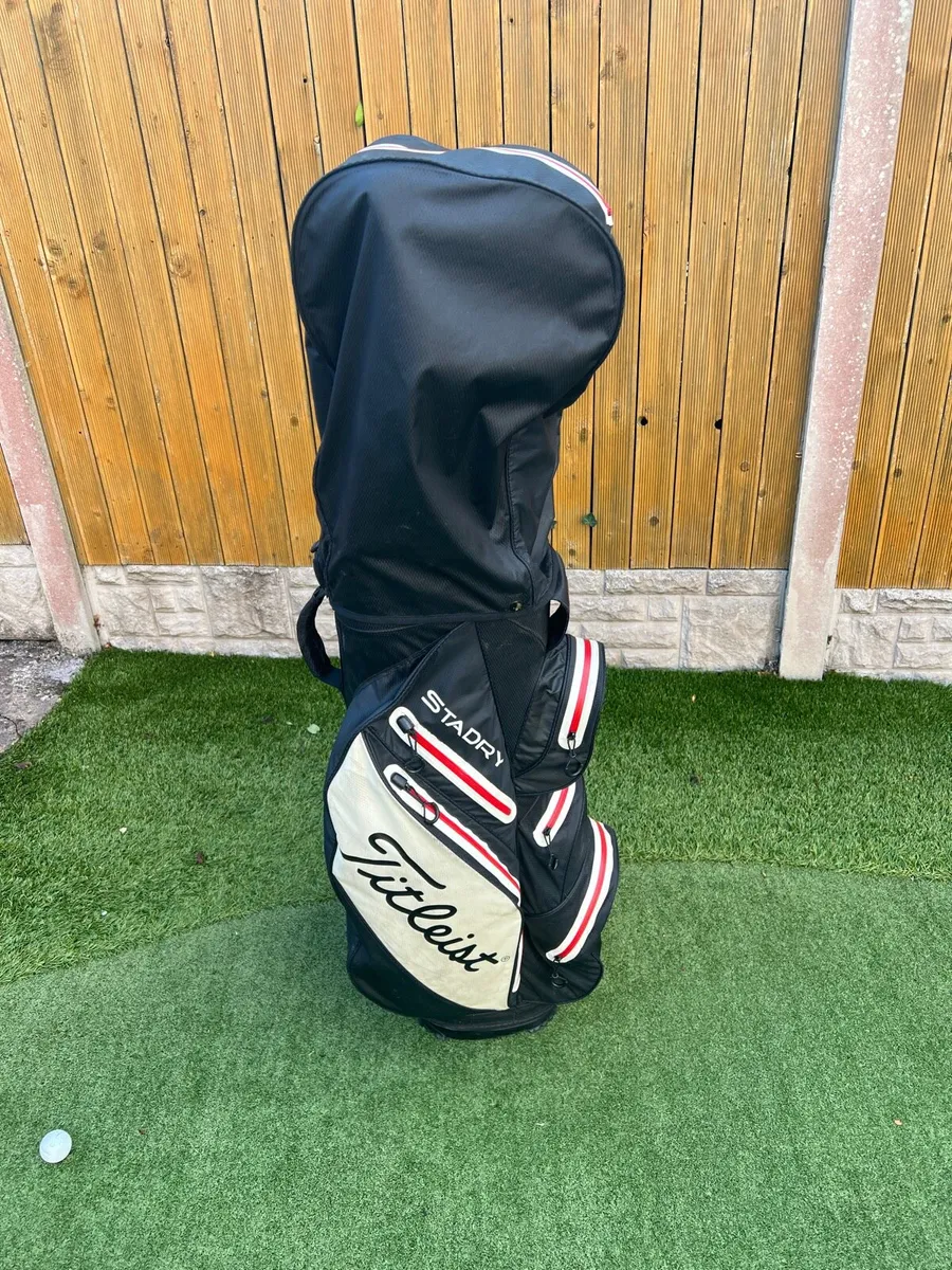 Titleist StaDry Cart Bag - Image 2