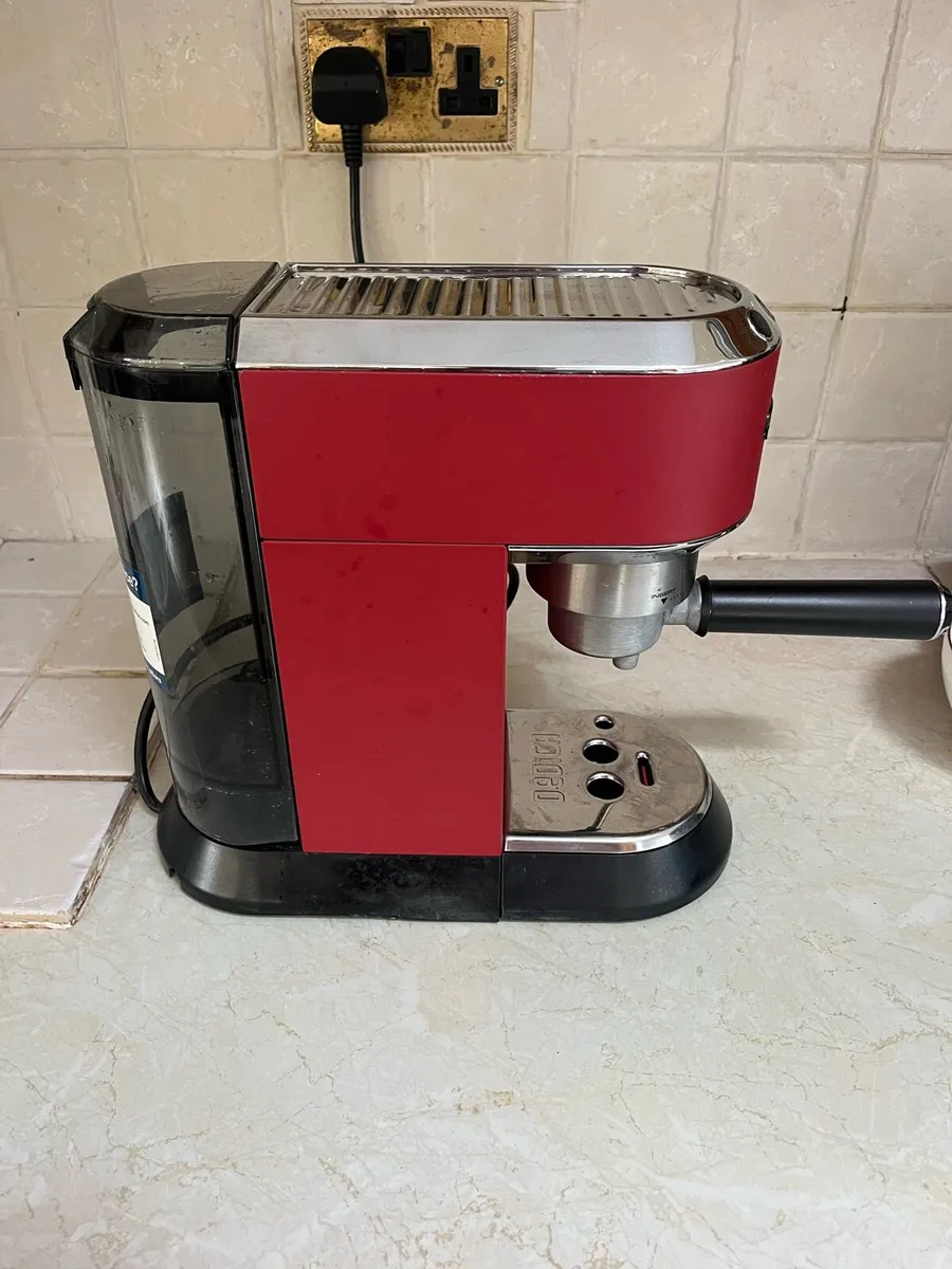 De Longhi Dedica Coffee Machine - Image 2