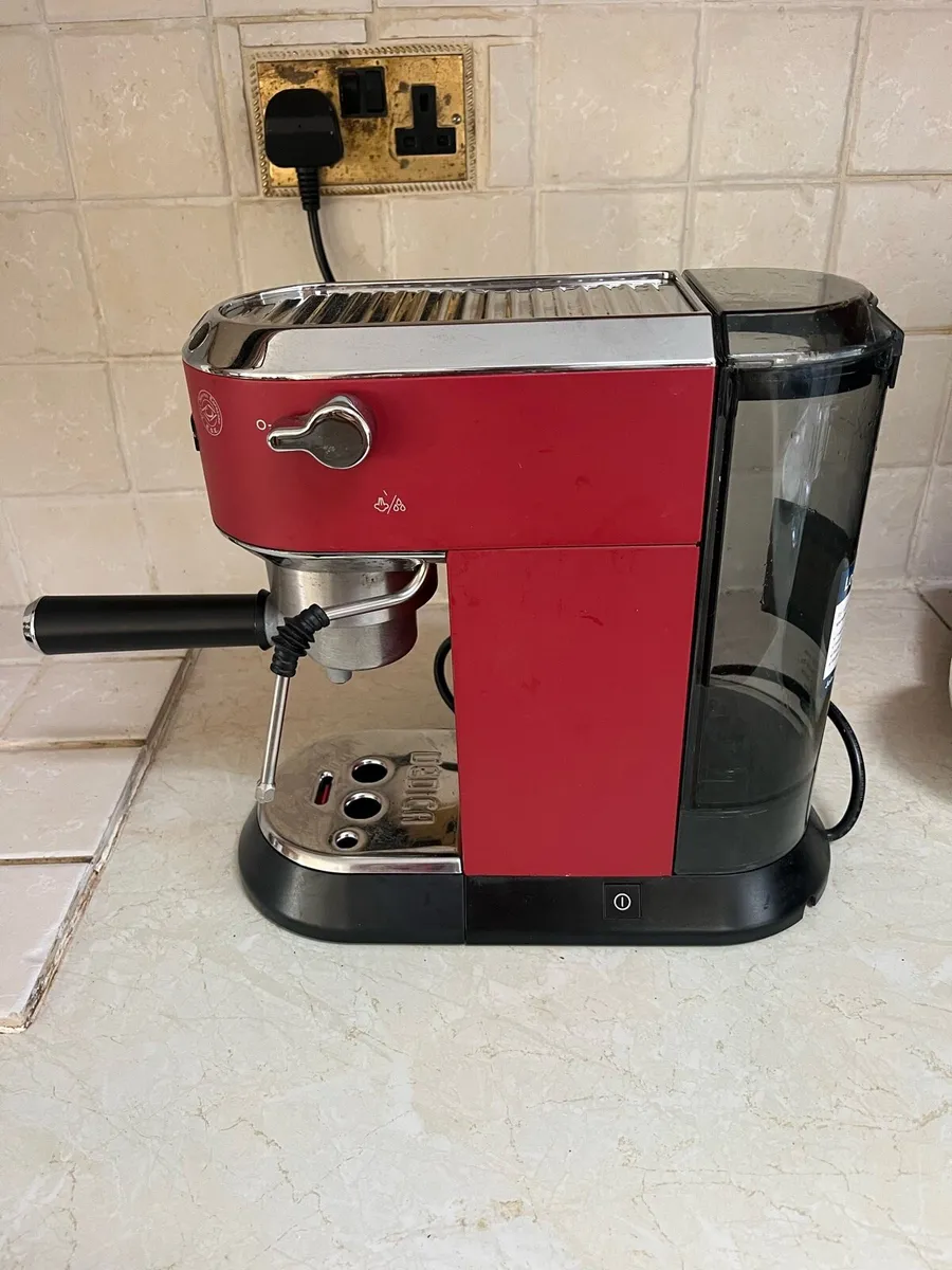 De Longhi Dedica Coffee Machine - Image 3