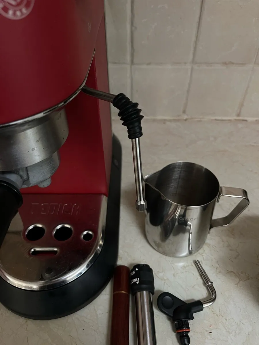 De Longhi Dedica Coffee Machine - Image 4