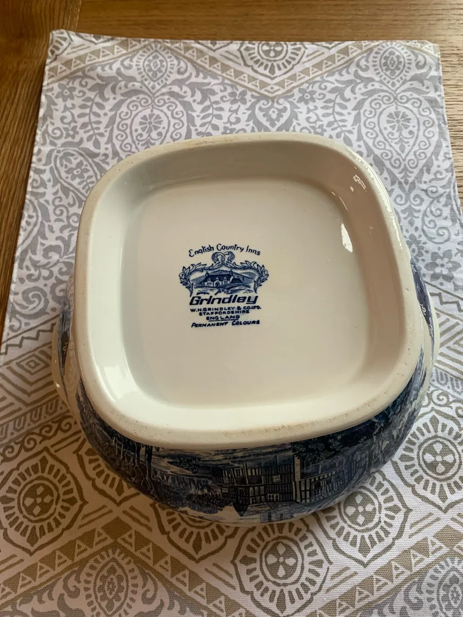 Antique Tureen - Image 3