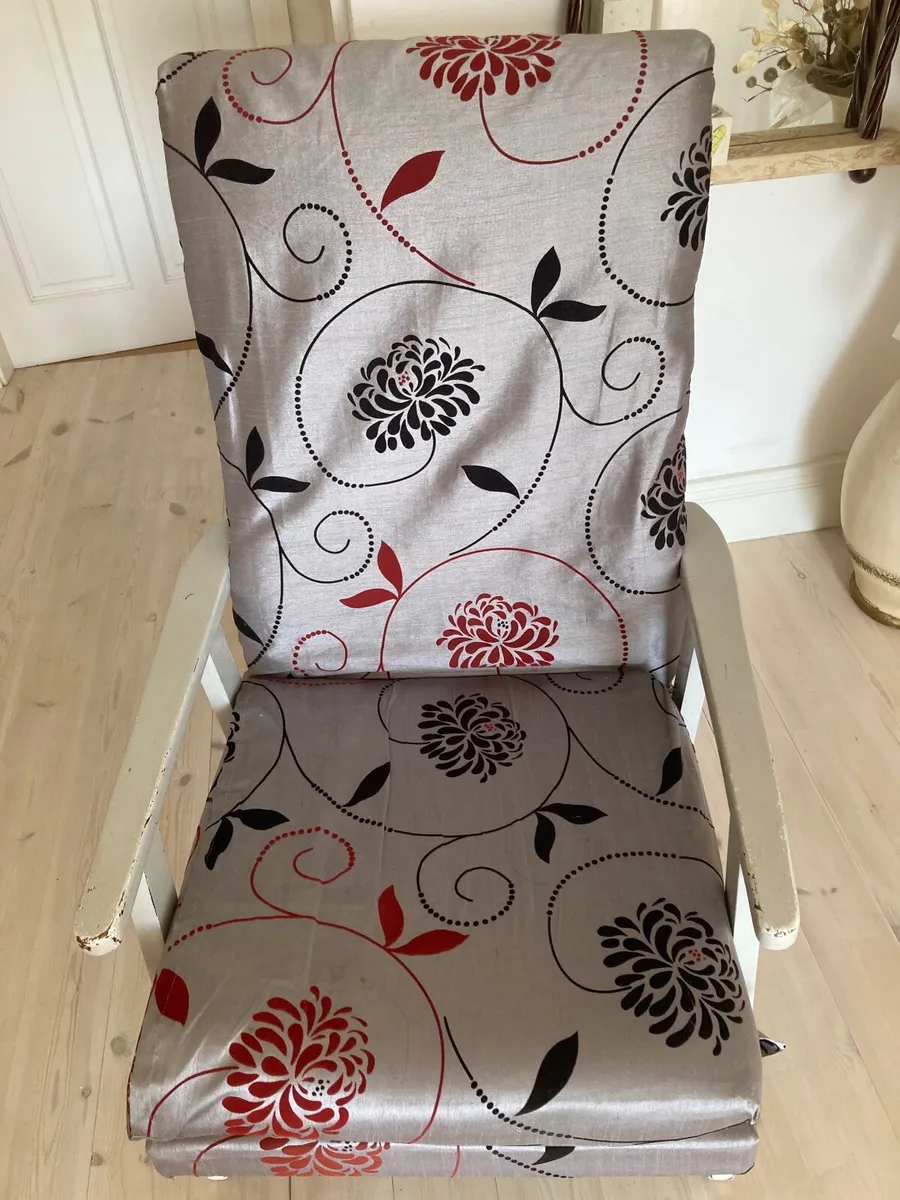 Chair - Image 4