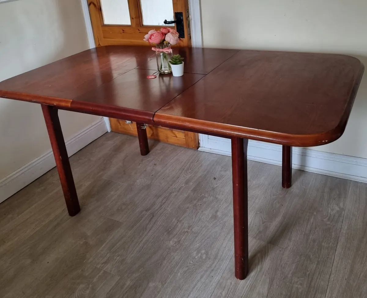 kitchen table fold up 6 or 4 seats solid wood teak - Image 2