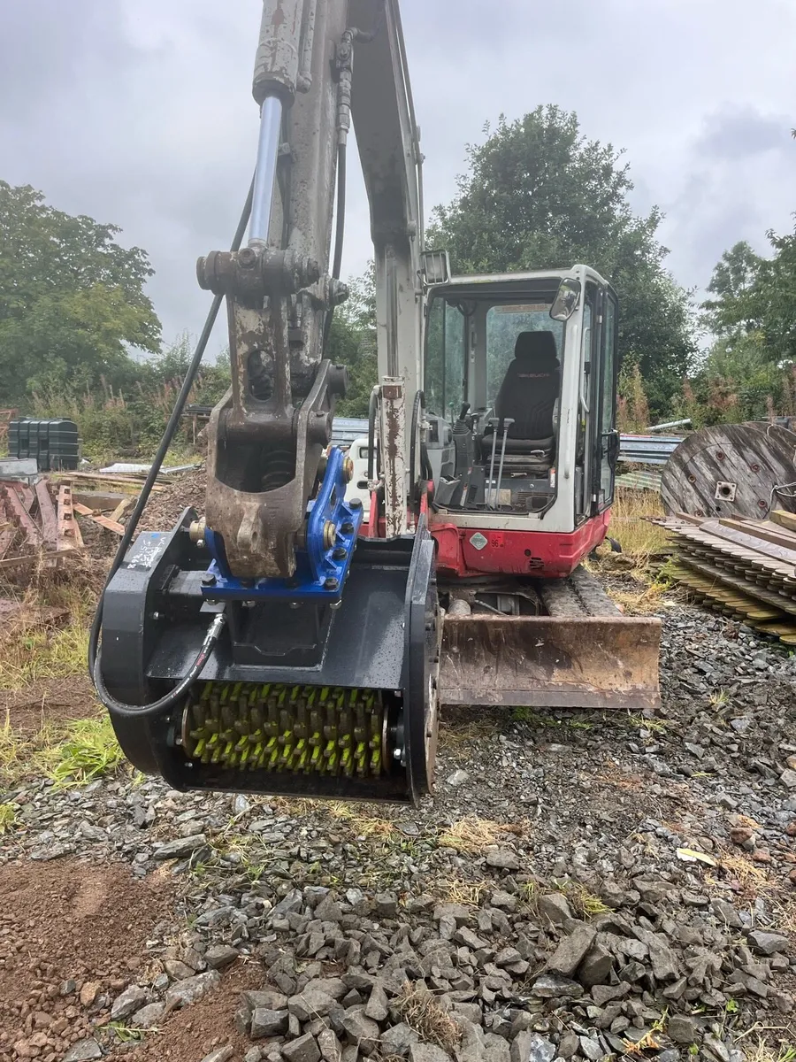 Screening bucket to suit 4 to 9 ton digger - Image 4
