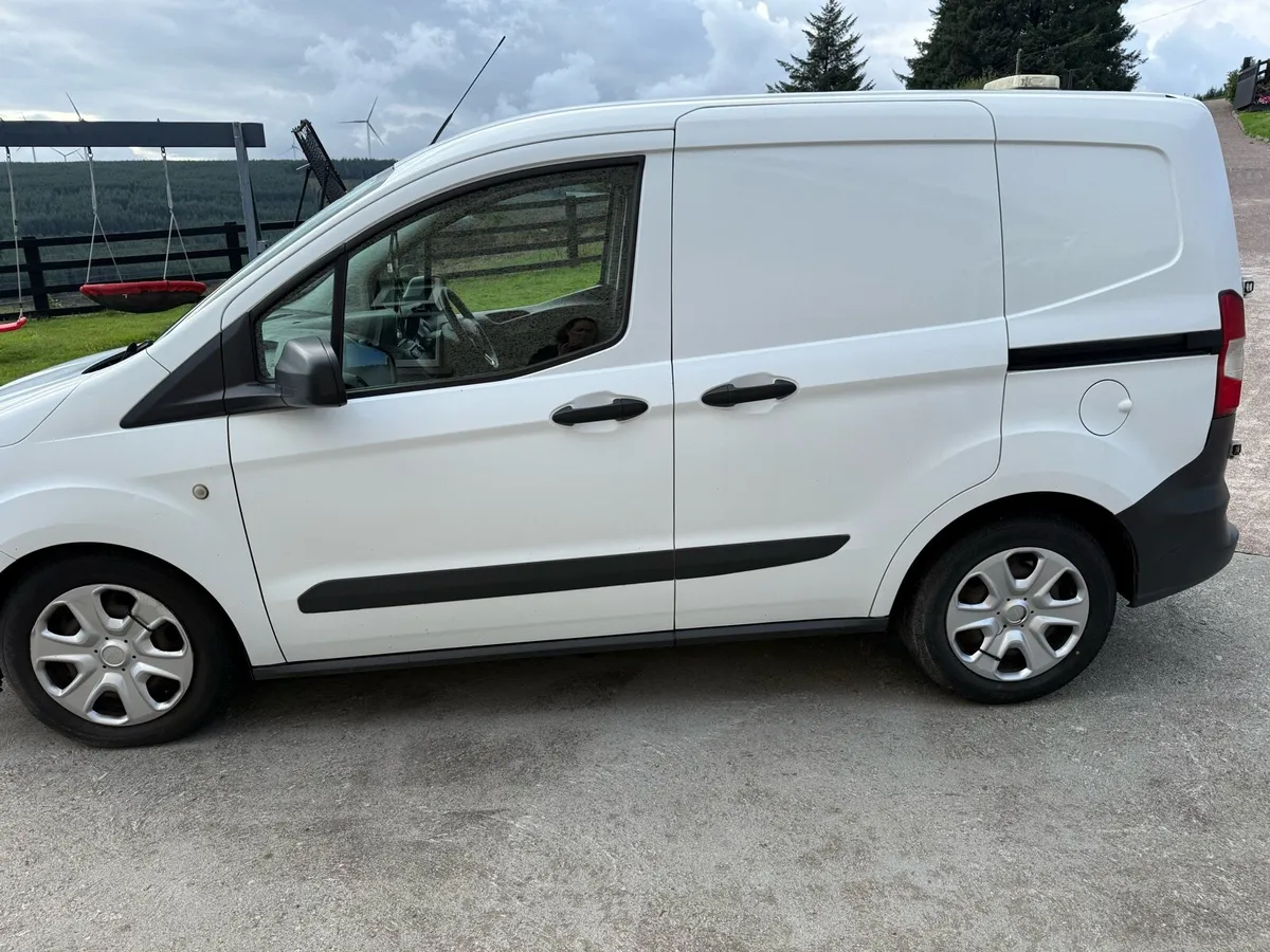 Transit courier - Image 3