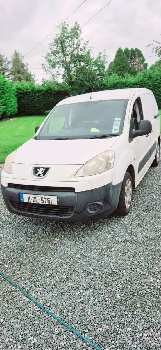 Peugeot Partner - Image 1