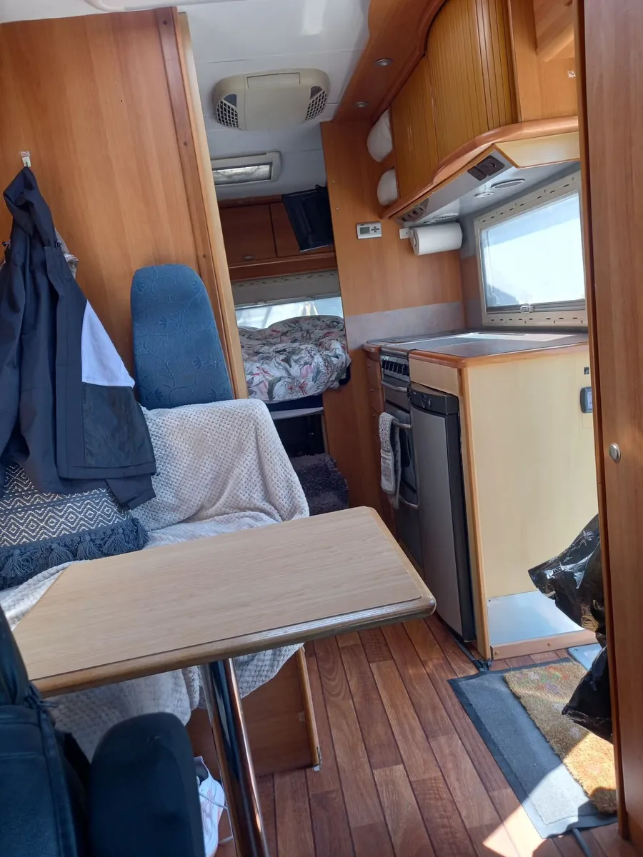 campervan - Image 4
