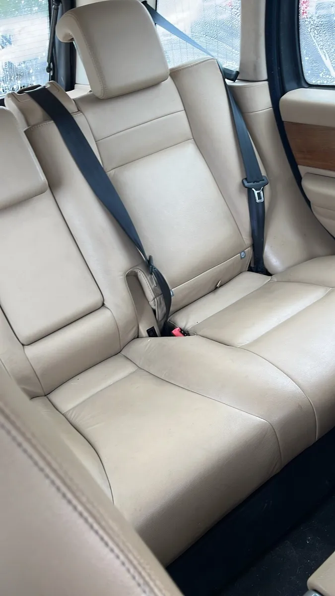 Range Rover sport - Image 4