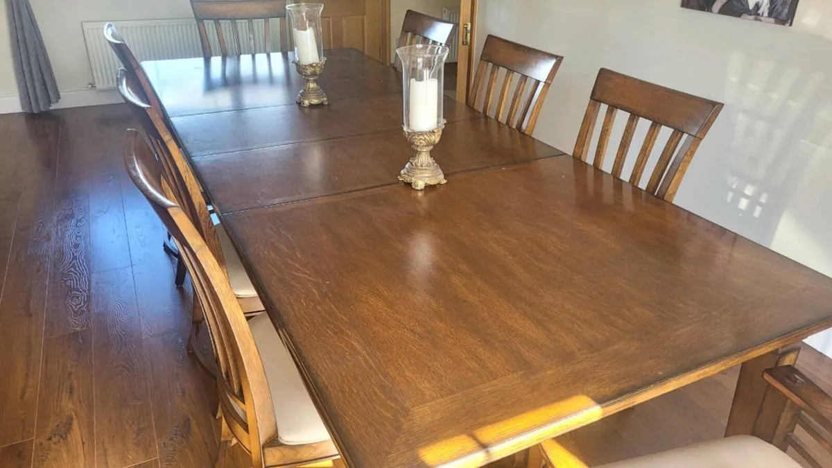 Table and Chairs - Image 1