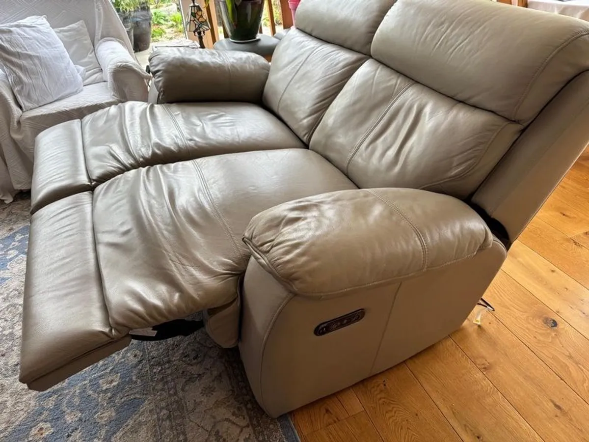 Leather Sofa Recliner - 2 Seater - Image 3