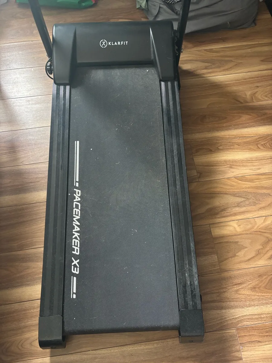 Treadmill - Image 1