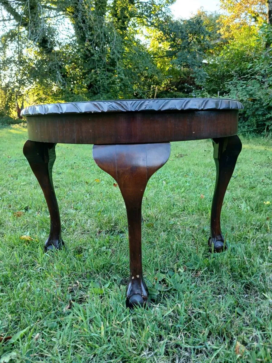 Mahogany coffee table - Image 1