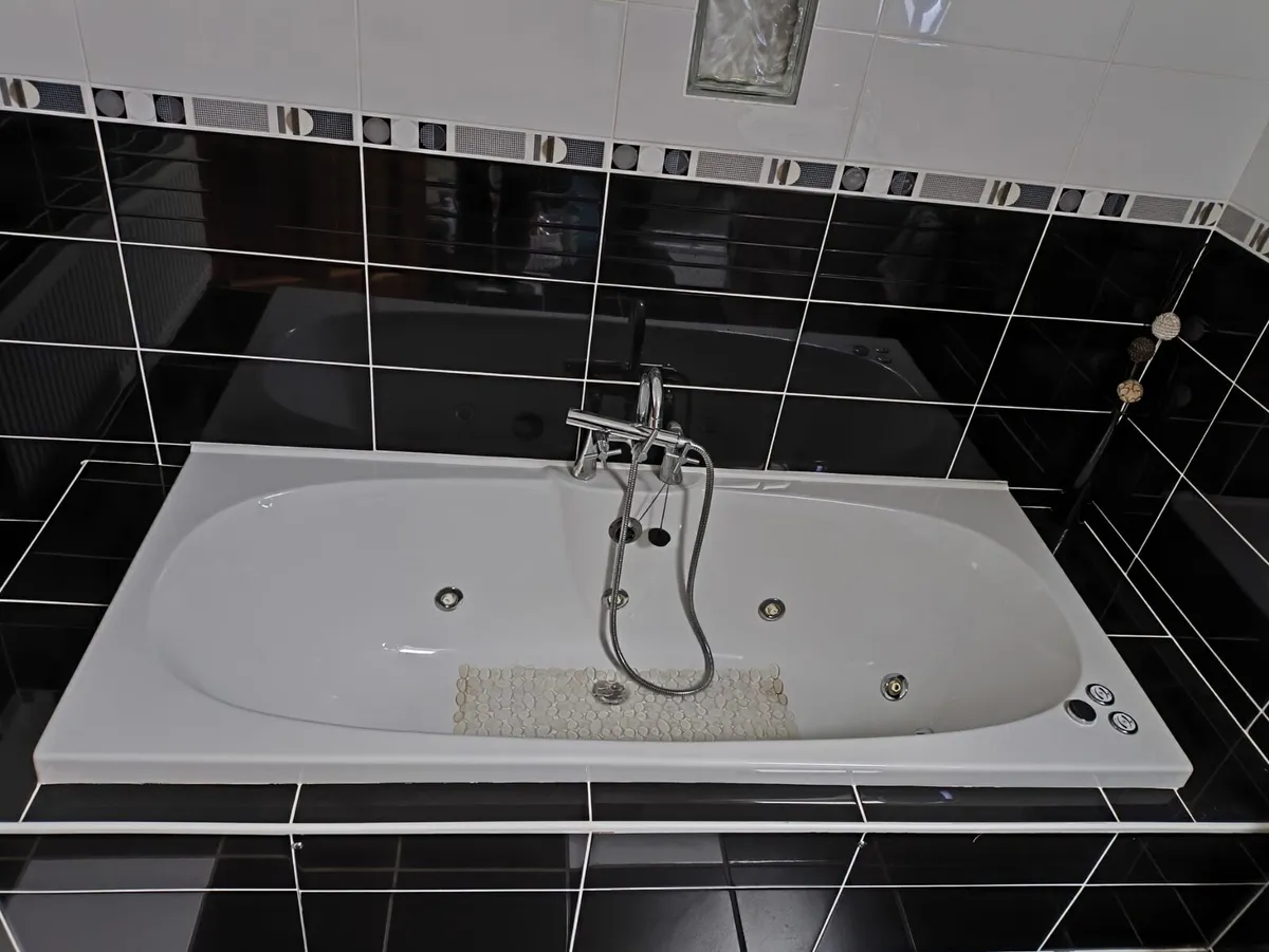 Bathroom - Image 3