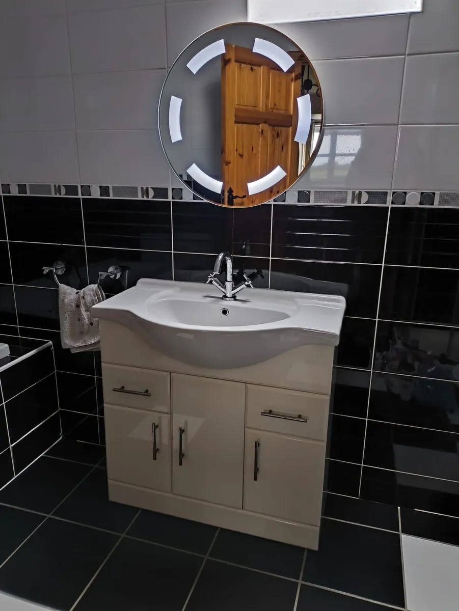 Bathroom - Image 1