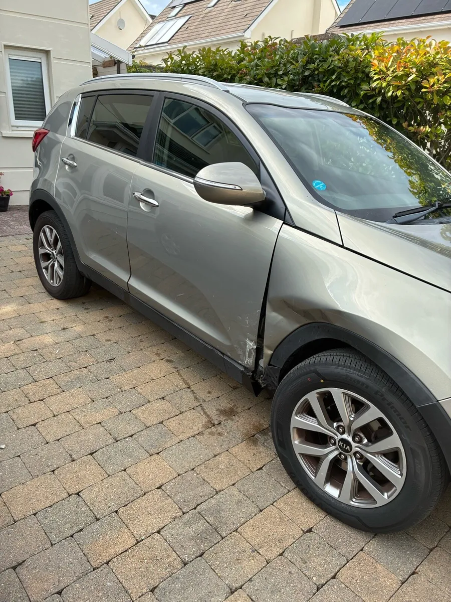 Kia Sportage 2015 NCT until end May 2027 - Image 2