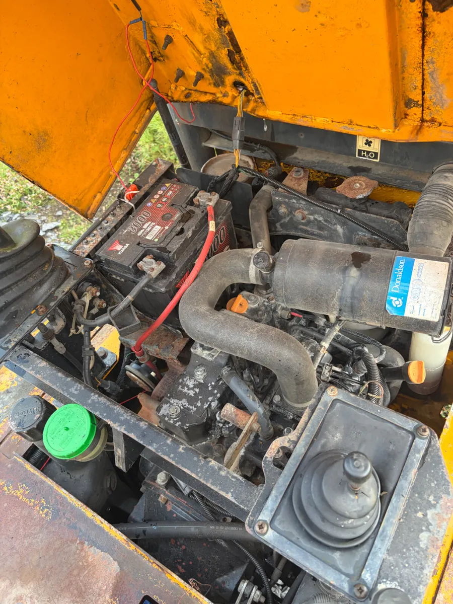 Thwaites 3t swivel dumper for sale - Image 4