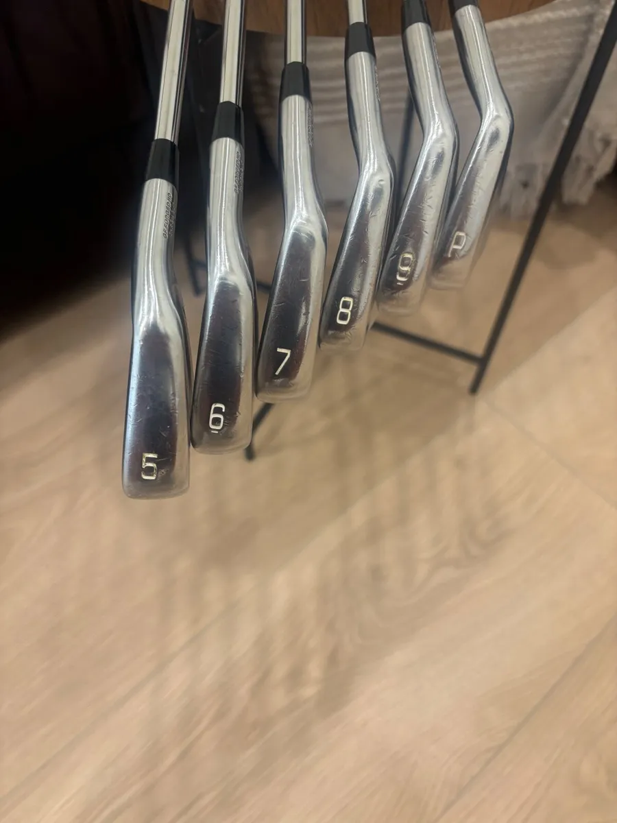 Mizuno Pro 241 & 243 Combo Set - Image 2