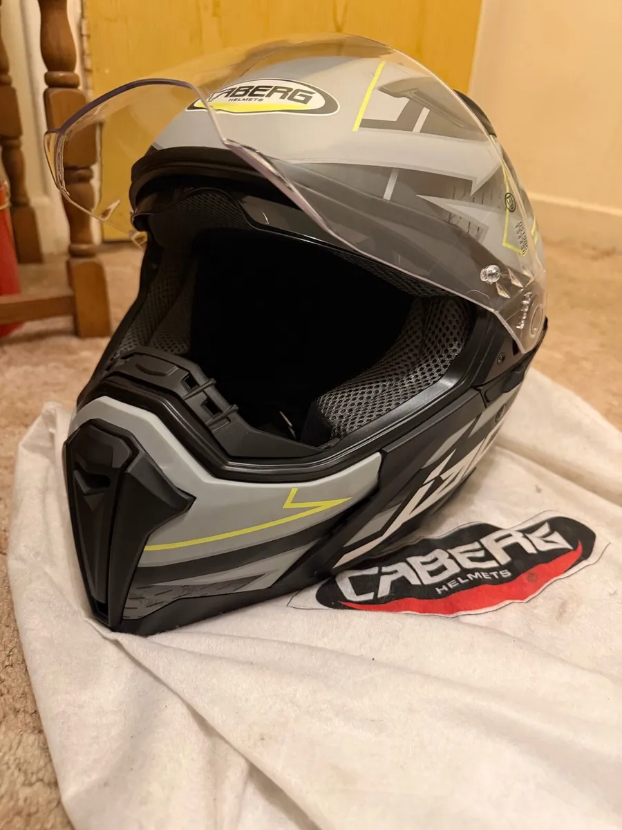 Helmet clean and dark visor - Image 2