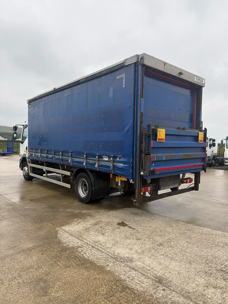 Daf lf 55 curtain sider 16 ton - Image 4