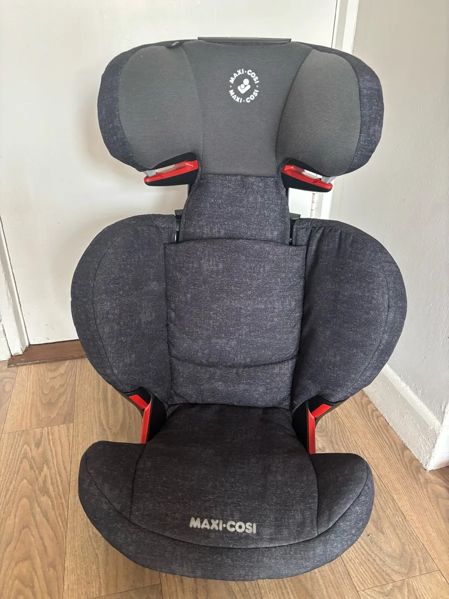 Maxi-cosi RodiFix Isofix Booster Seat - Image 1