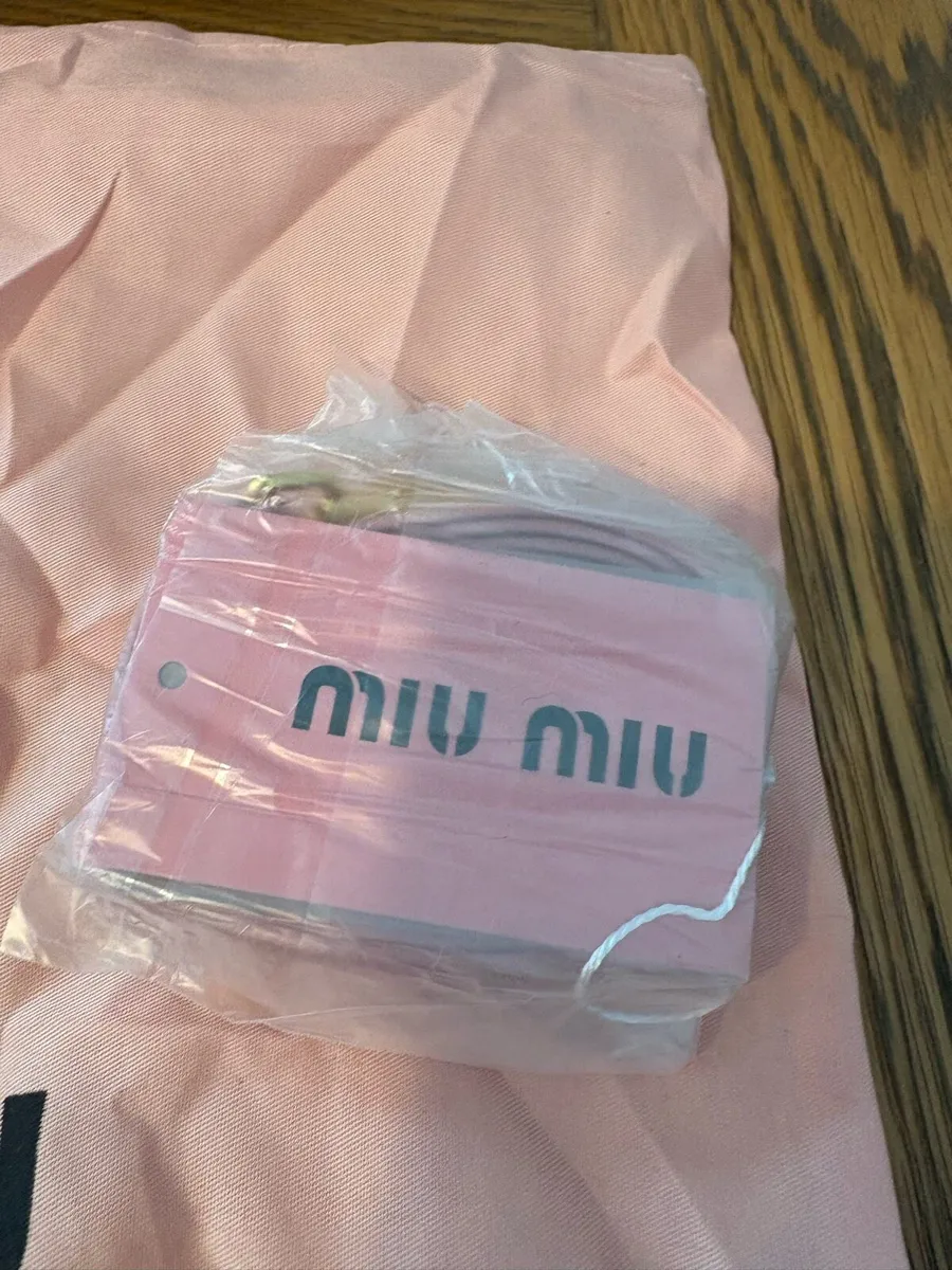 Miu miu Pink hand bag - Image 3