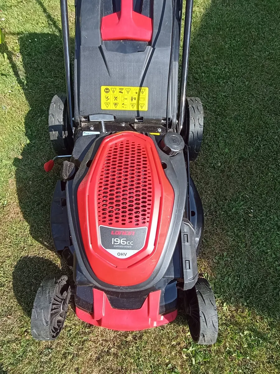 Petrol lawn mower - Image 1