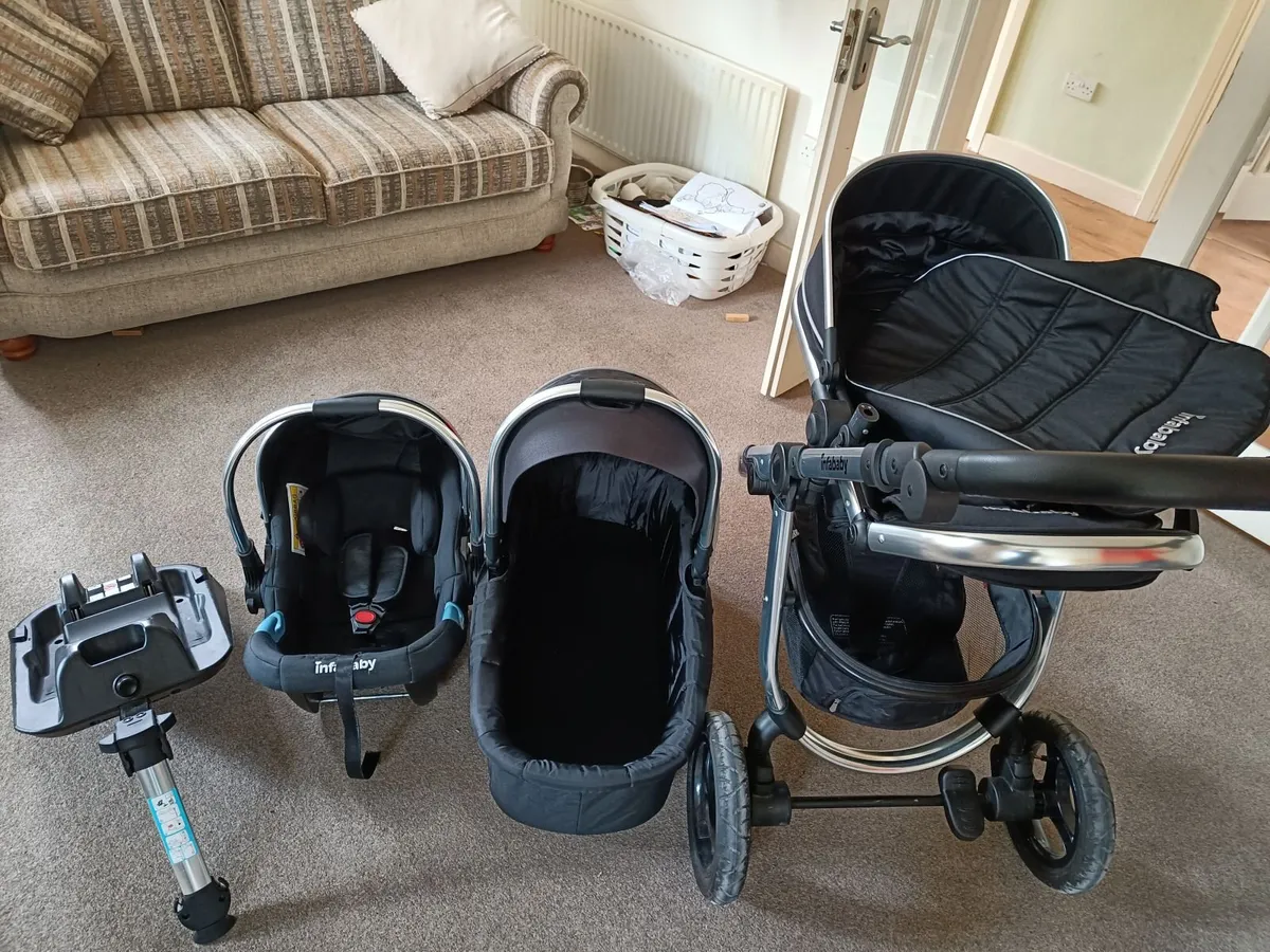 3 in 1 Buggy/ Travel system with isofix. - Image 1