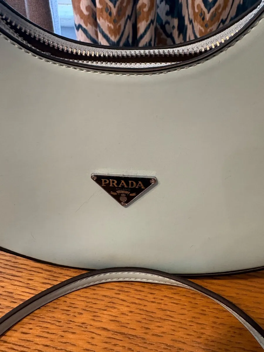 Prada bag - Image 4