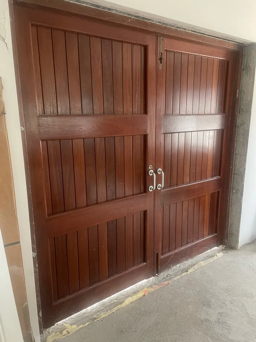 Teak double doors - Image 2