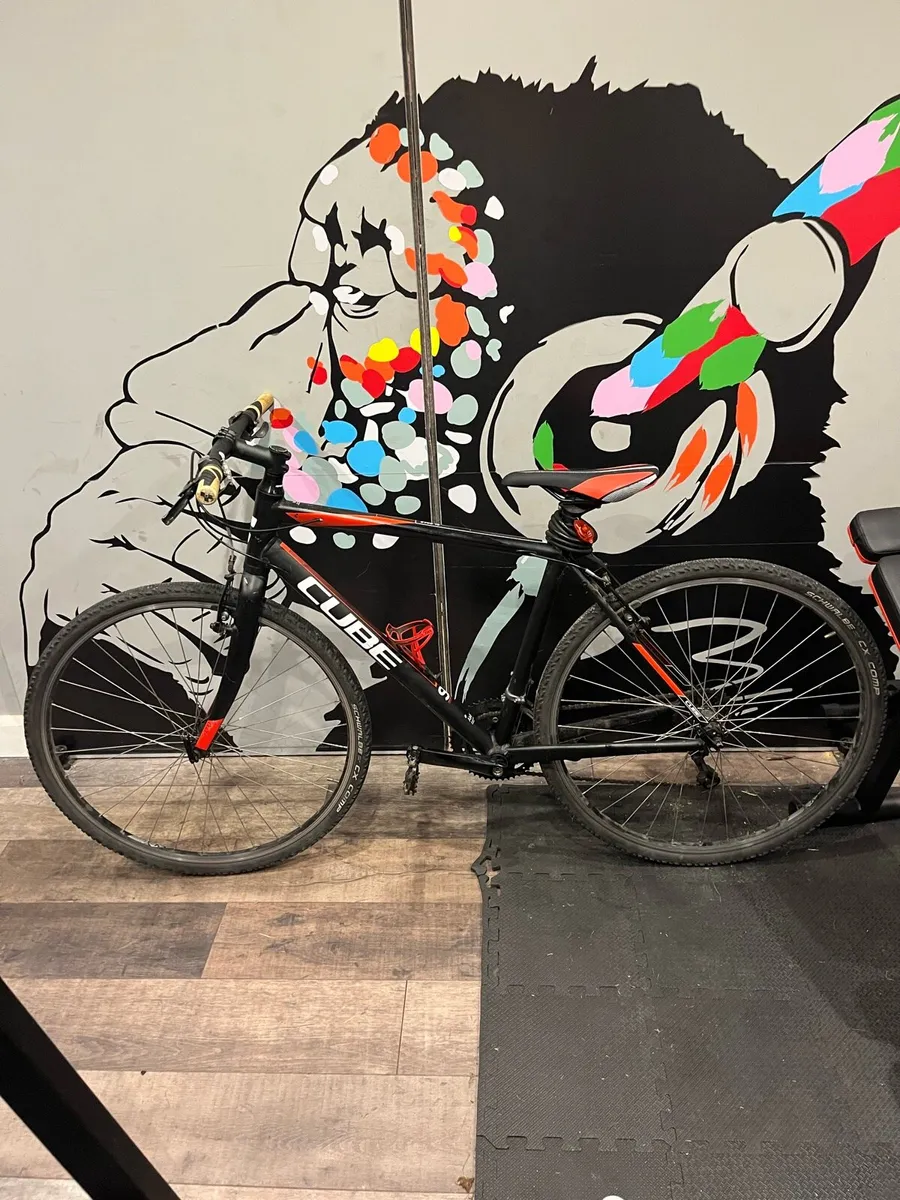 Man cube mountain bike black and red - Image 2