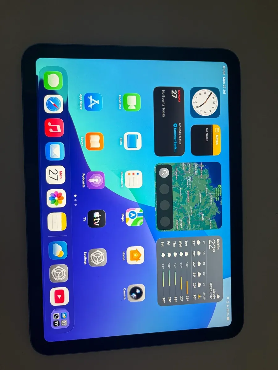 Apple iPad a16 11” 2025 - Image 4