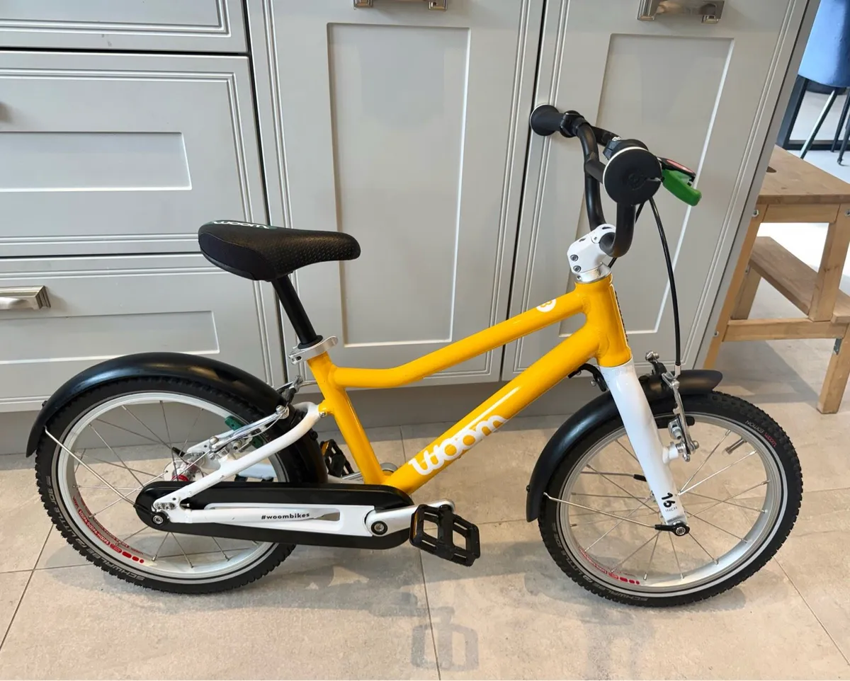 Woom 3 16” kids bike Excellent condition + Extras - Image 2