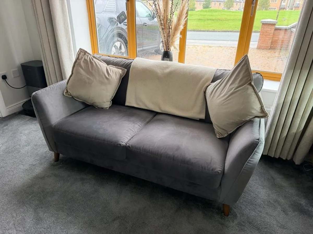 Sofa - two(2) seater perfect condition - Image 2