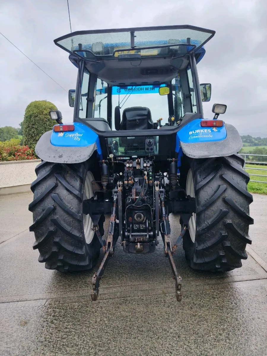 New Holland TM 130 - Image 4