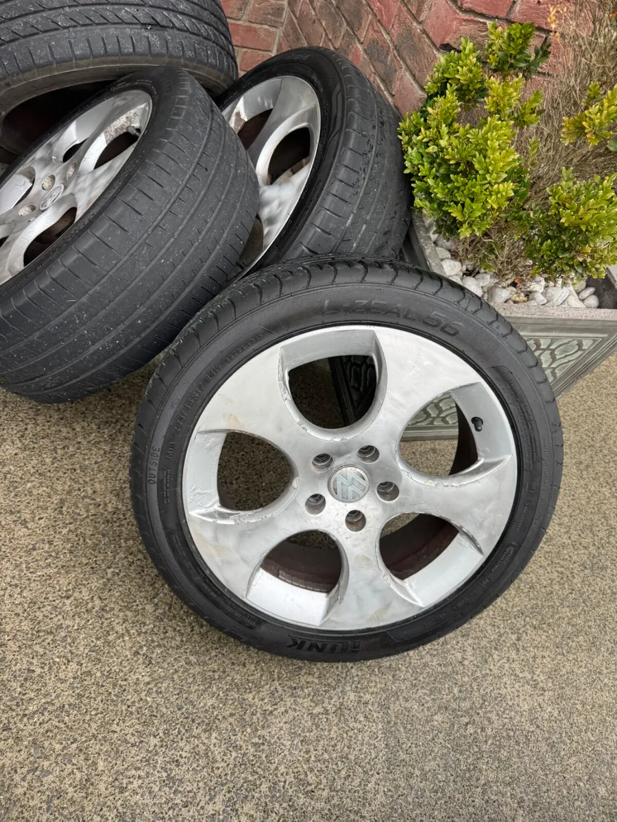 Vw R17 GTi alloys - Image 3