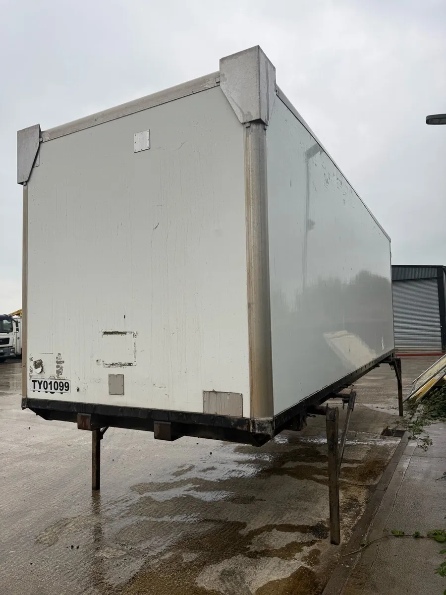Box body container storage - Image 3