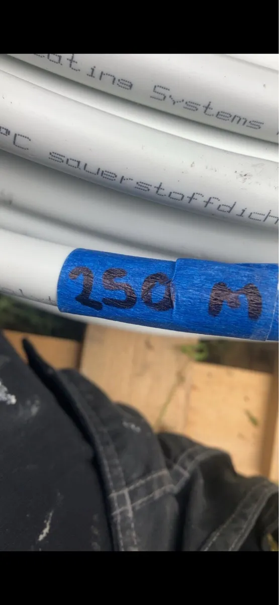 GOING CHEAP……Underfloor heating pipe - Image 2