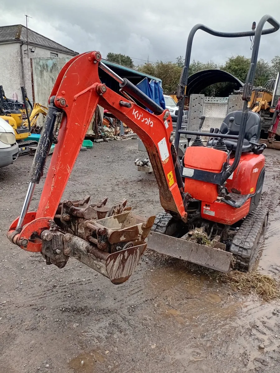 Mini digger - Image 2
