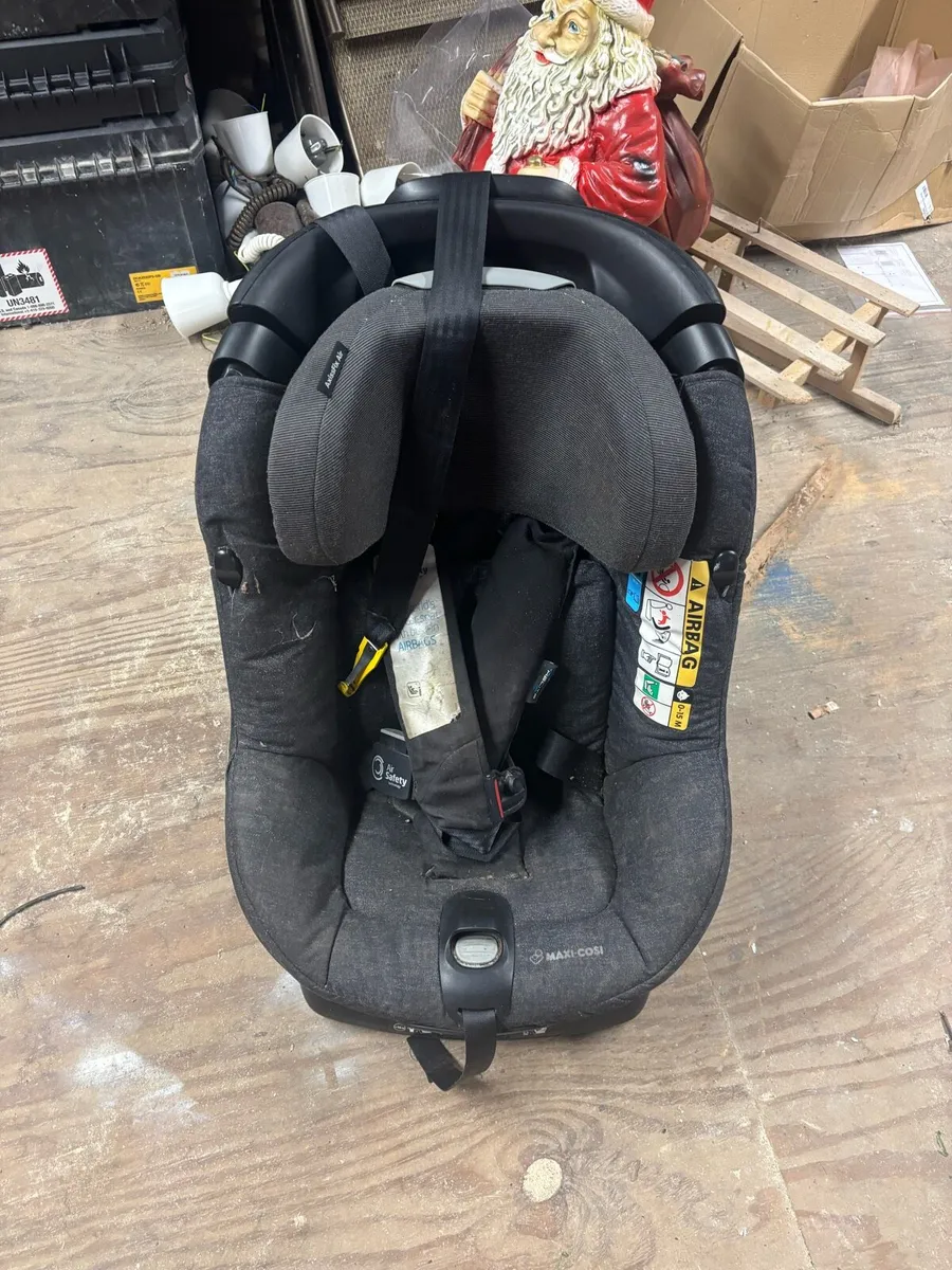 Car seat - Image 2