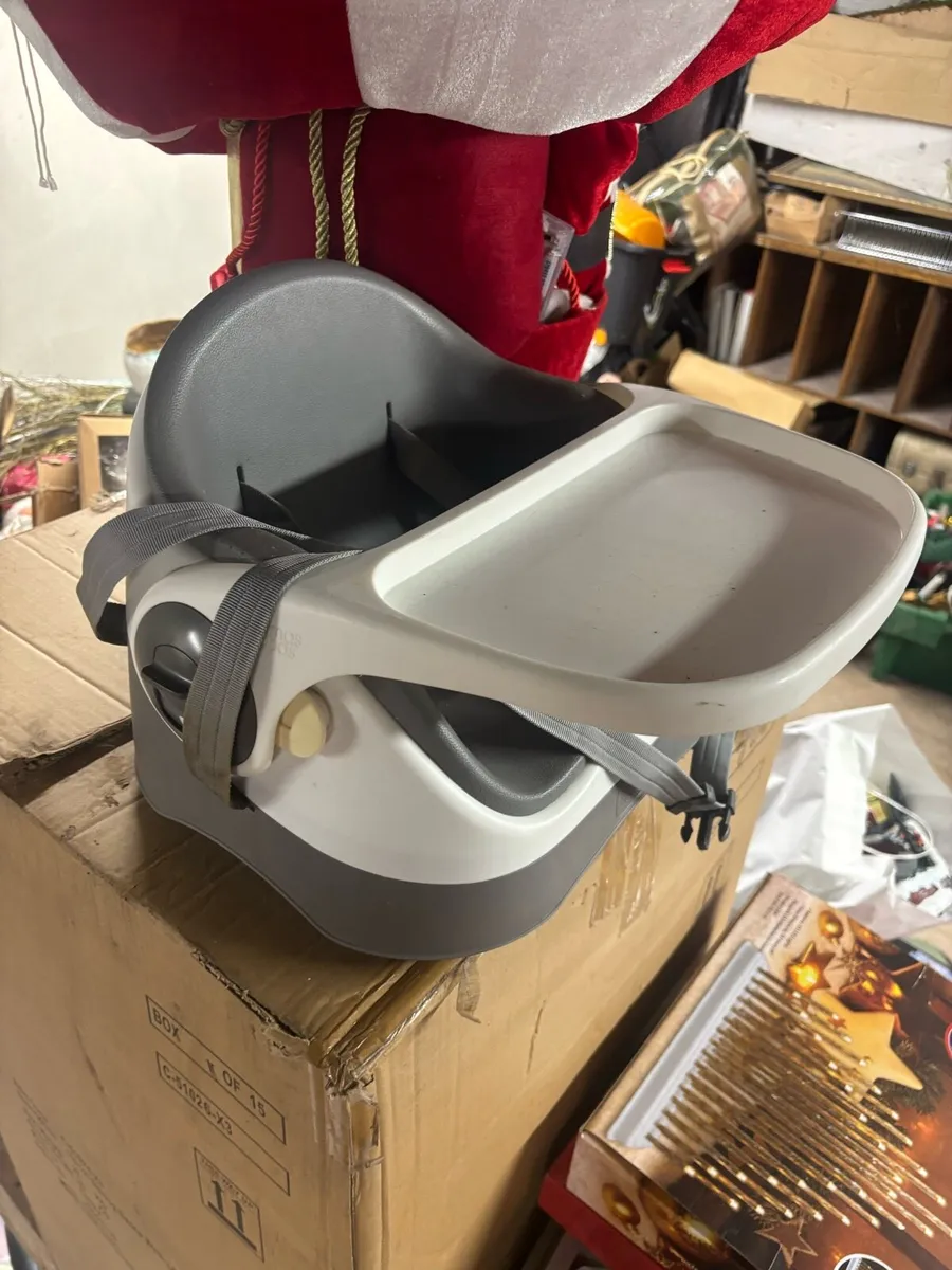 Feeding chair