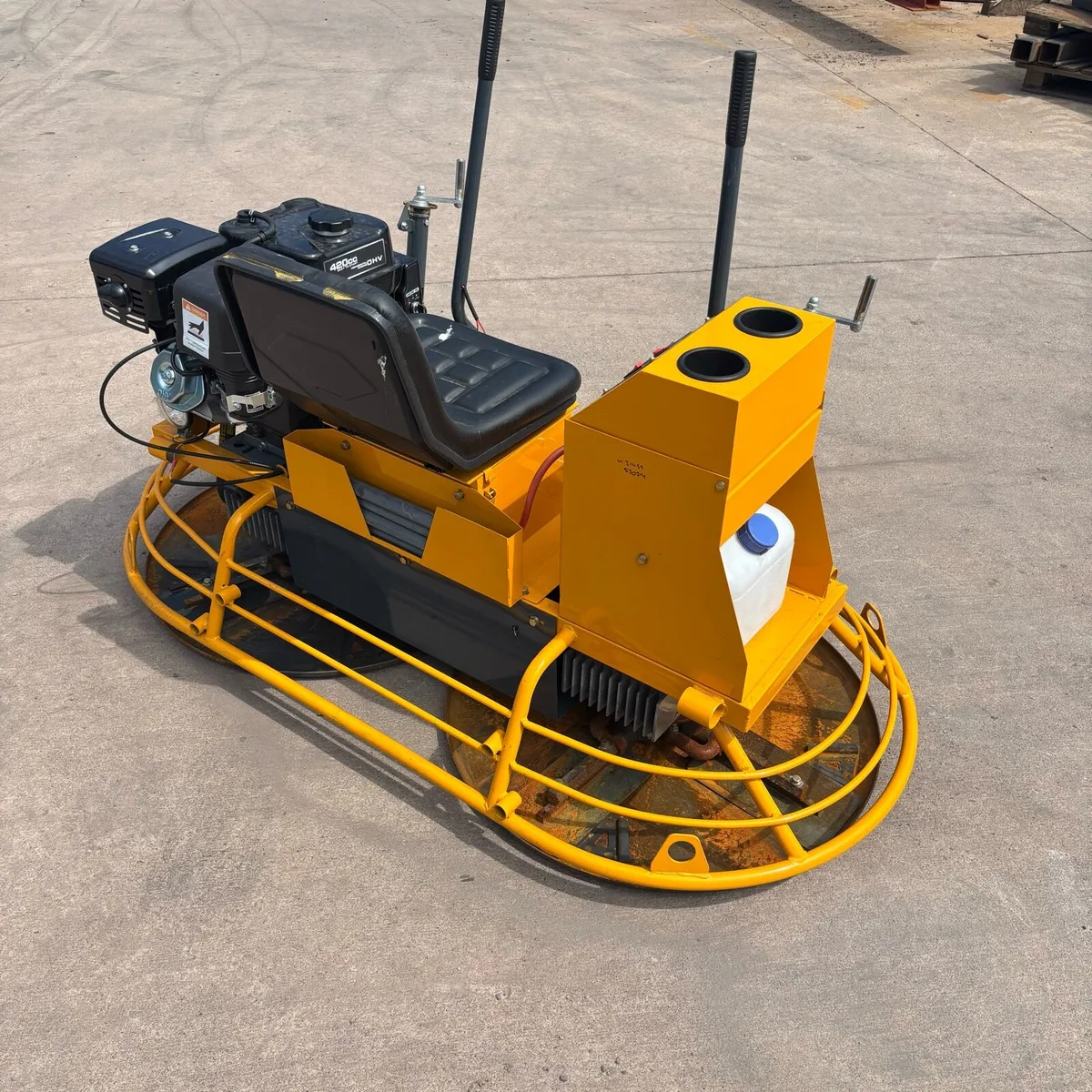 Ride on power float - Image 4