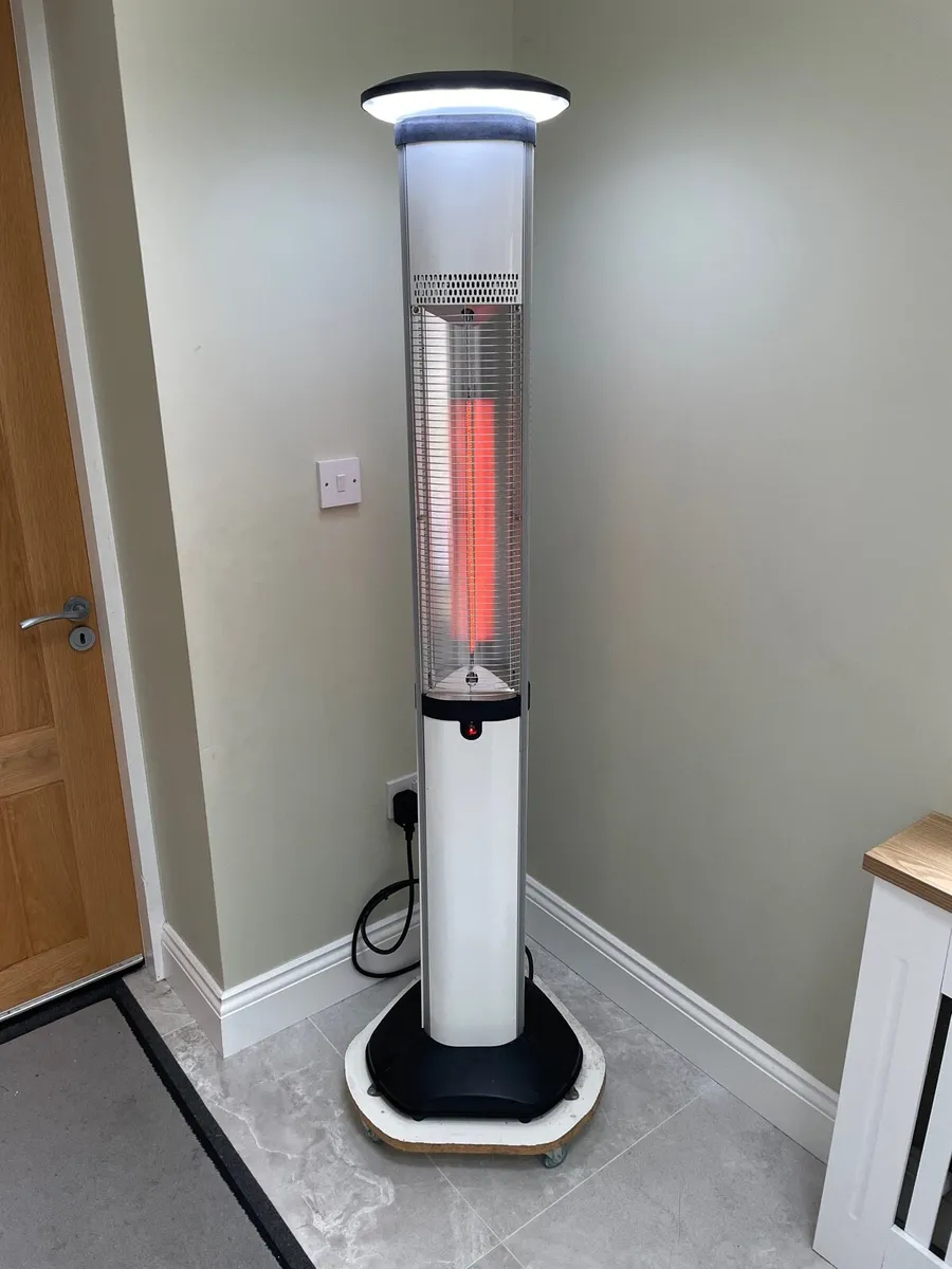Blumfeldt Megalith 2700w infrared patio heater - Image 3