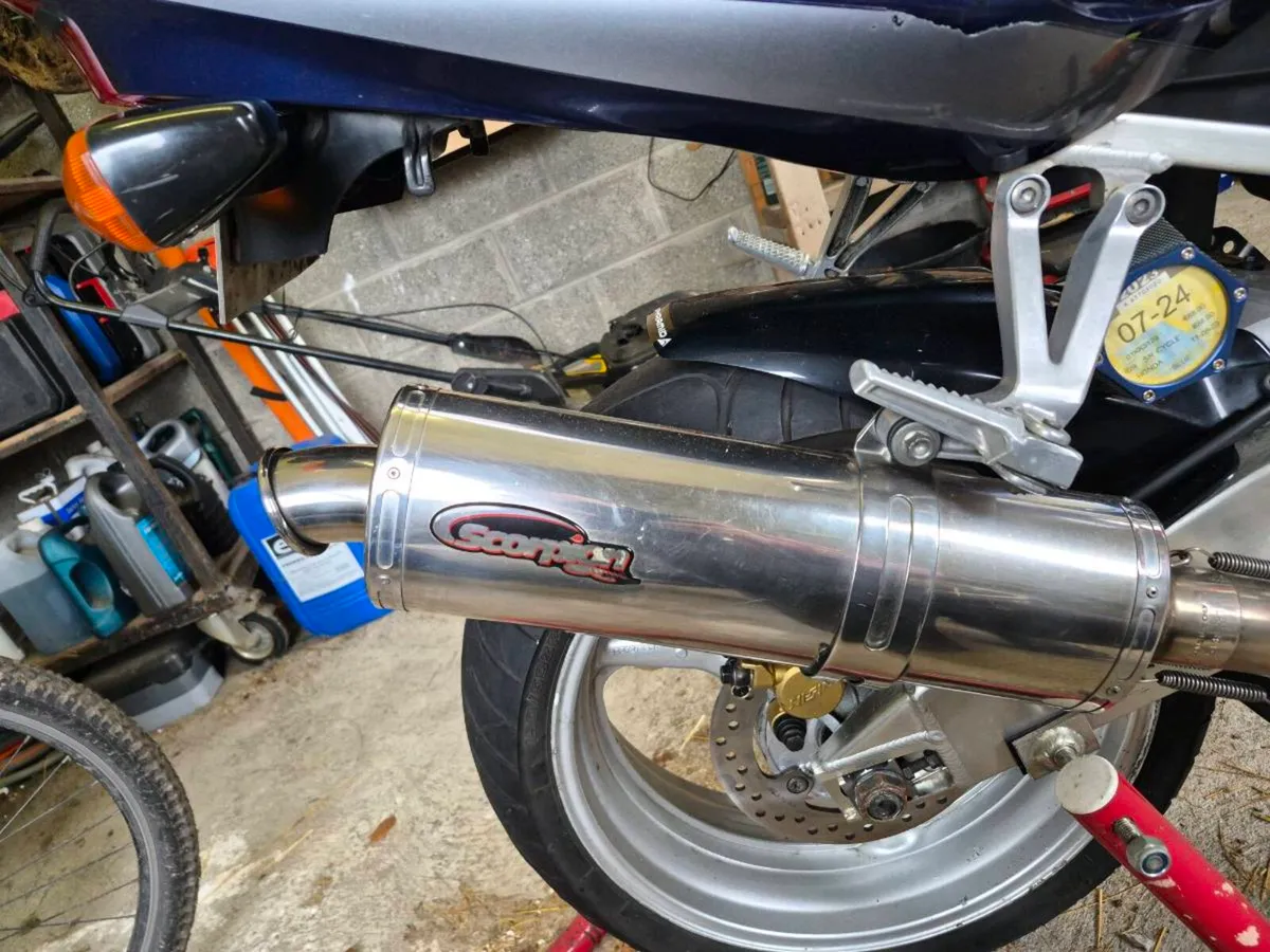 CBR 929RR 2001 - Image 3