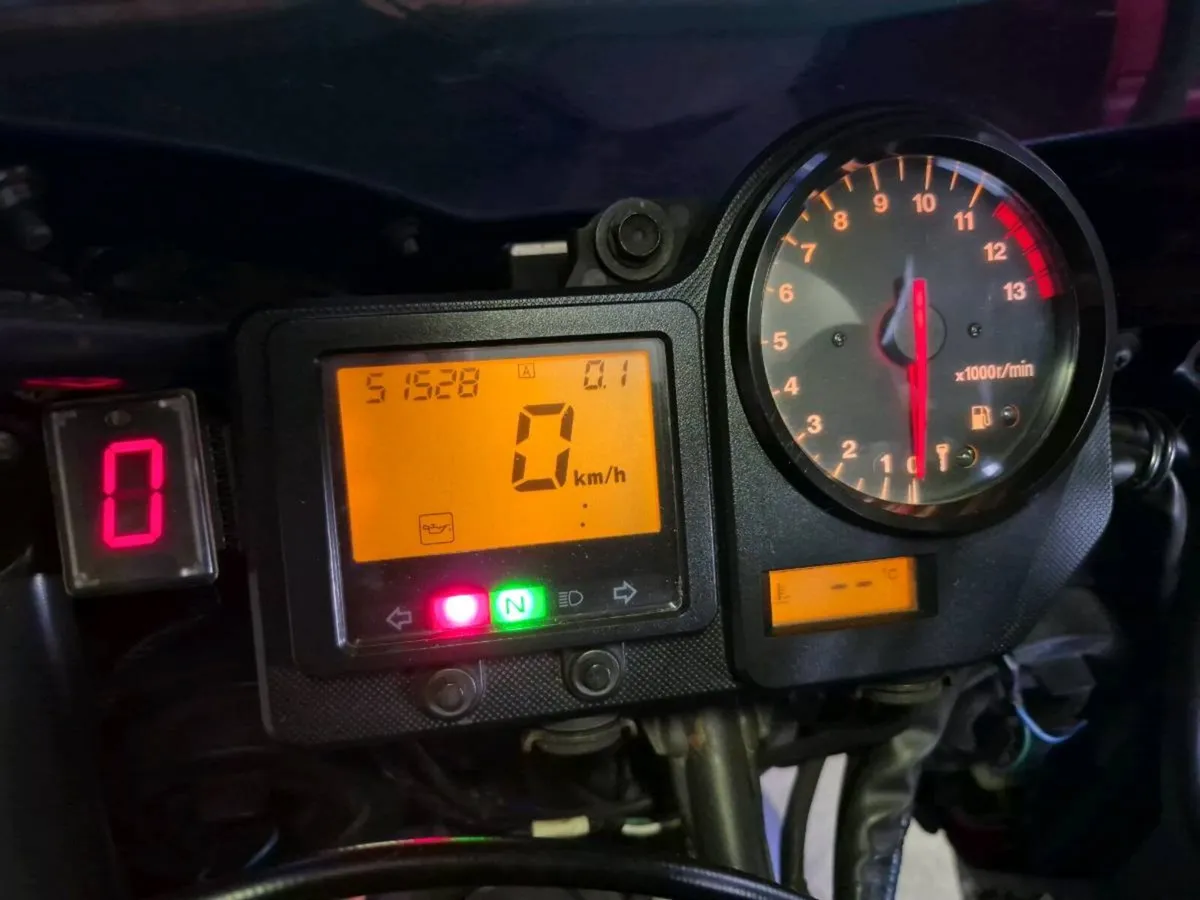 CBR 929RR 2001 - Image 2