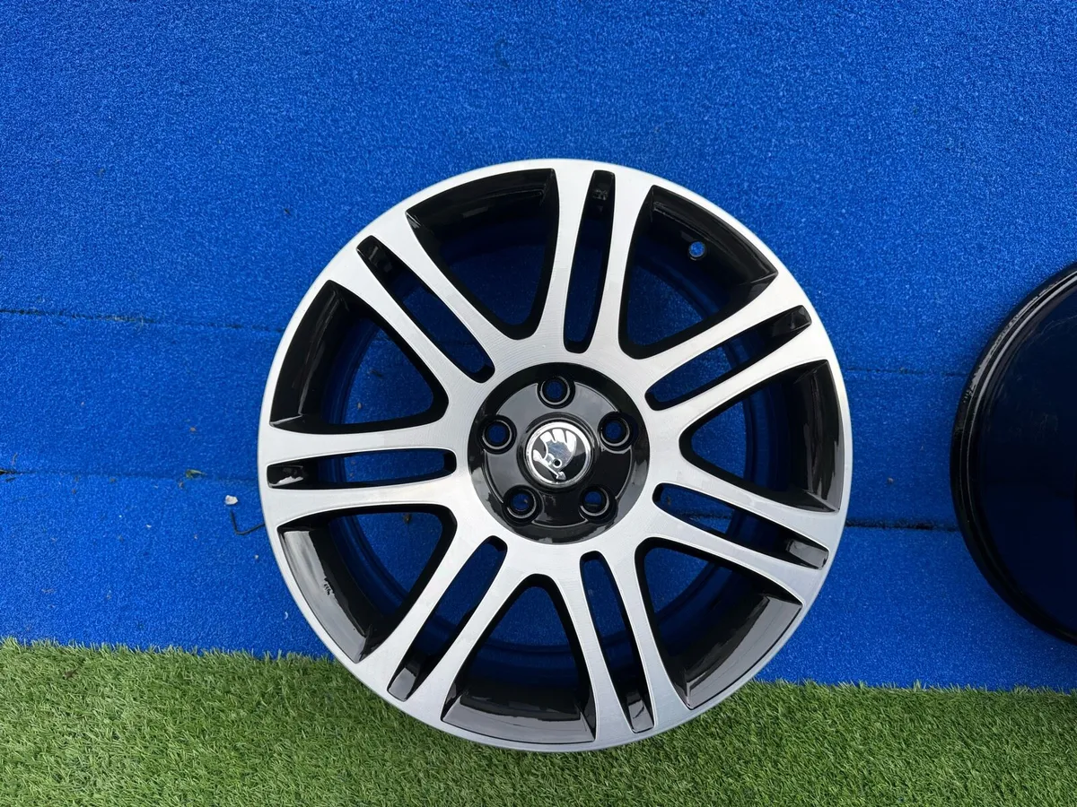 18” Skoda vrs orginal wheels - Image 3