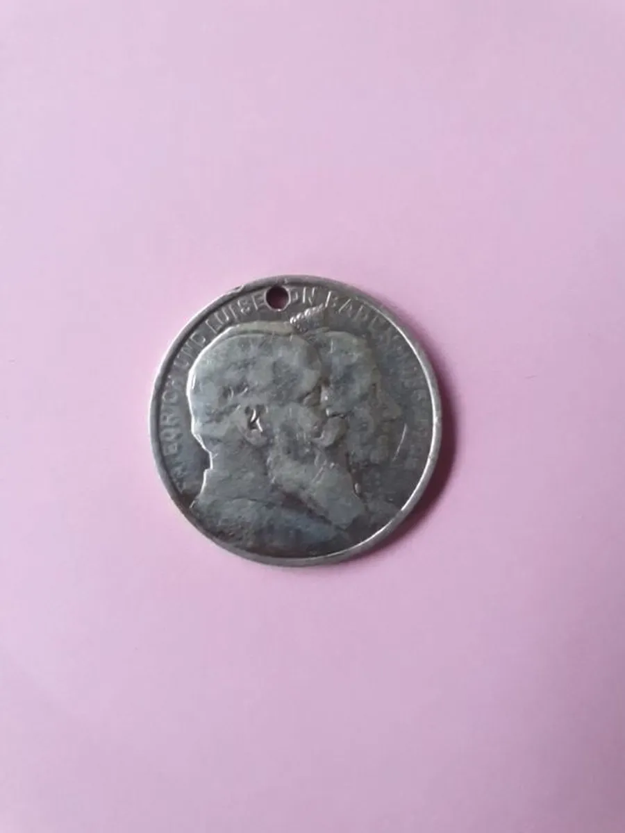 Silver coin - Image 1