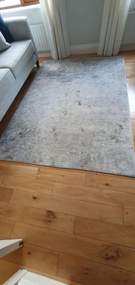 Rug - Image 1